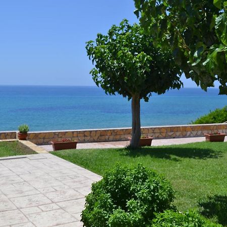 Aquarius House Villa Agios Georgios  Exterior photo